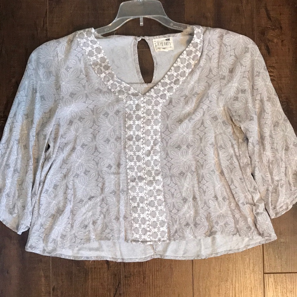 Packing LA HEARTS boho shirt
